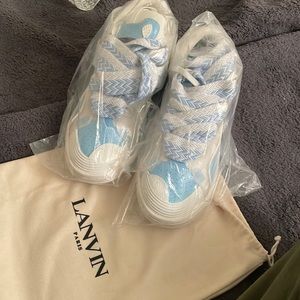 Lavin curbside sneaker